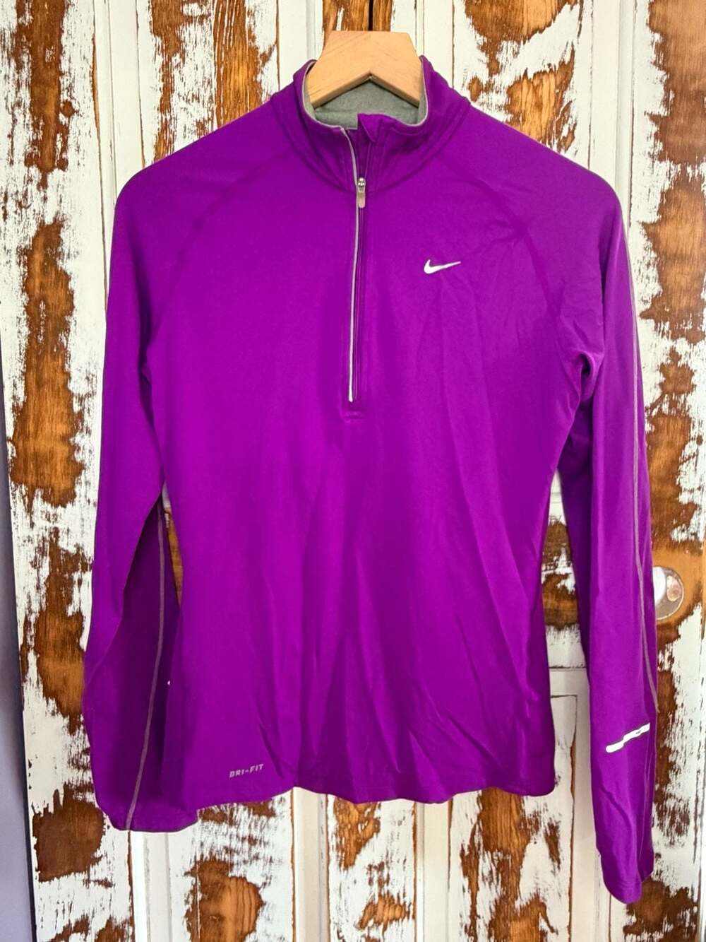 Nike Dri-Fit Women's Quarter-Zip Pullover Purple Size S Athletic Running